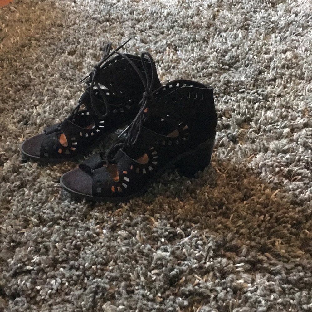Black heels